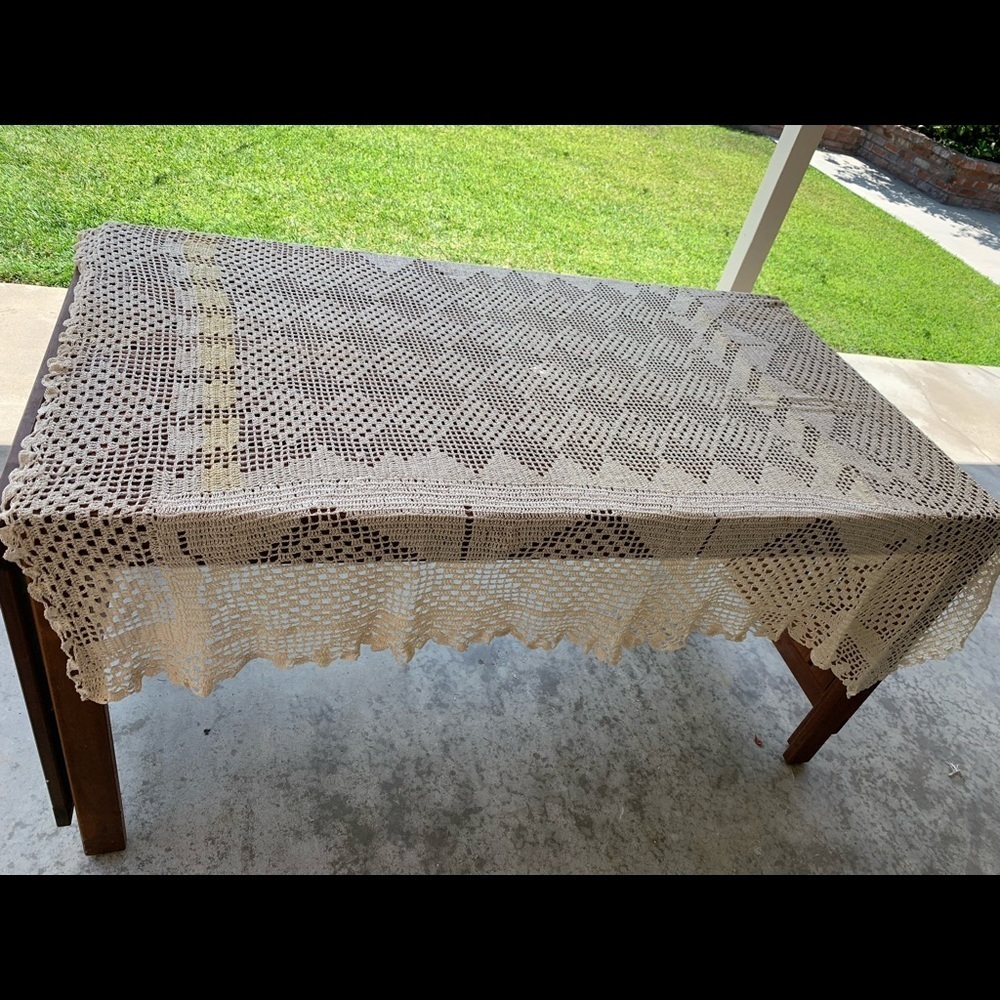 Table cloths - Picture 2 of 6